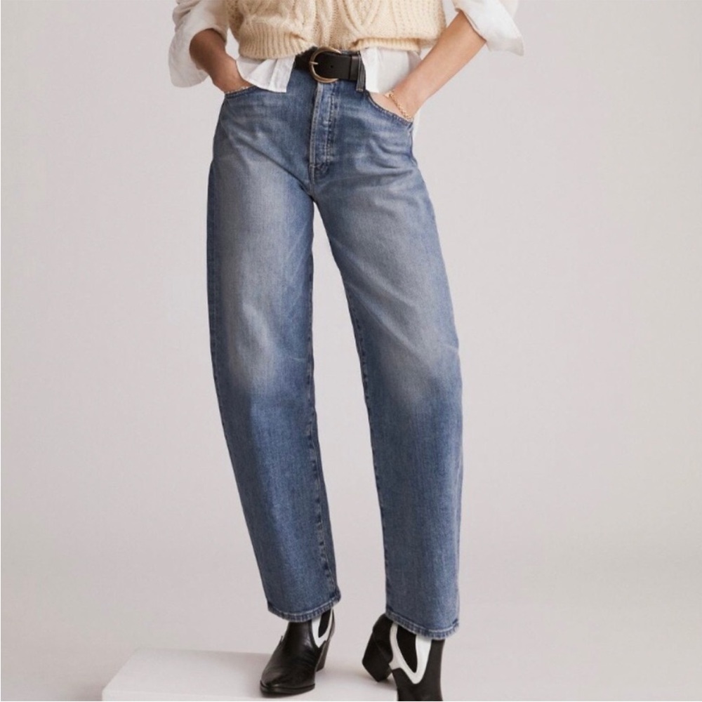 MOTHER Jeans 26 The Curbside Ankle Balloon Blue Light Wash High Rise Button Fly